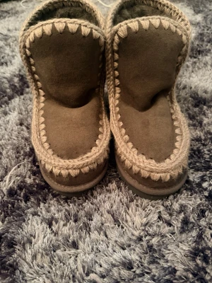 Eskimo 18 Sude, Charcoal - MOU - MOU vinterskor helt nya och aldrig använda passar perfekt för dig som vill ha ett par snygga men varma vinterskor