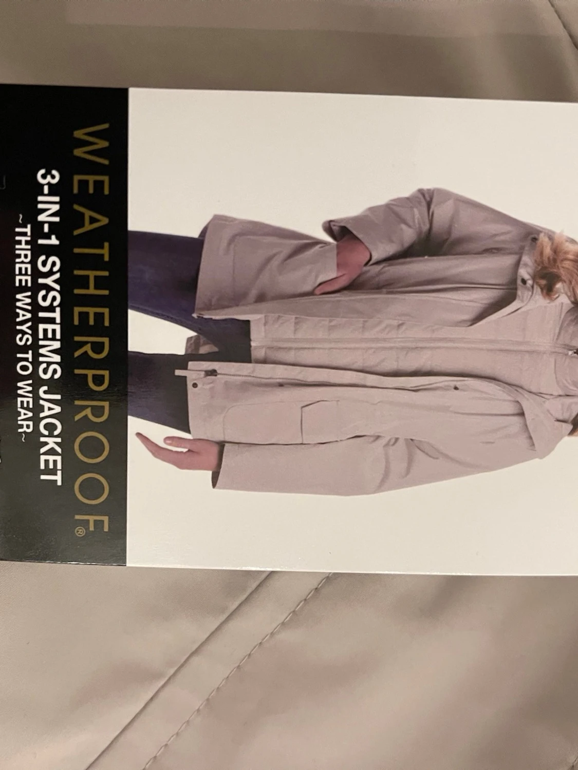 Ljusgrå regnjacka från Weatherproof - 2