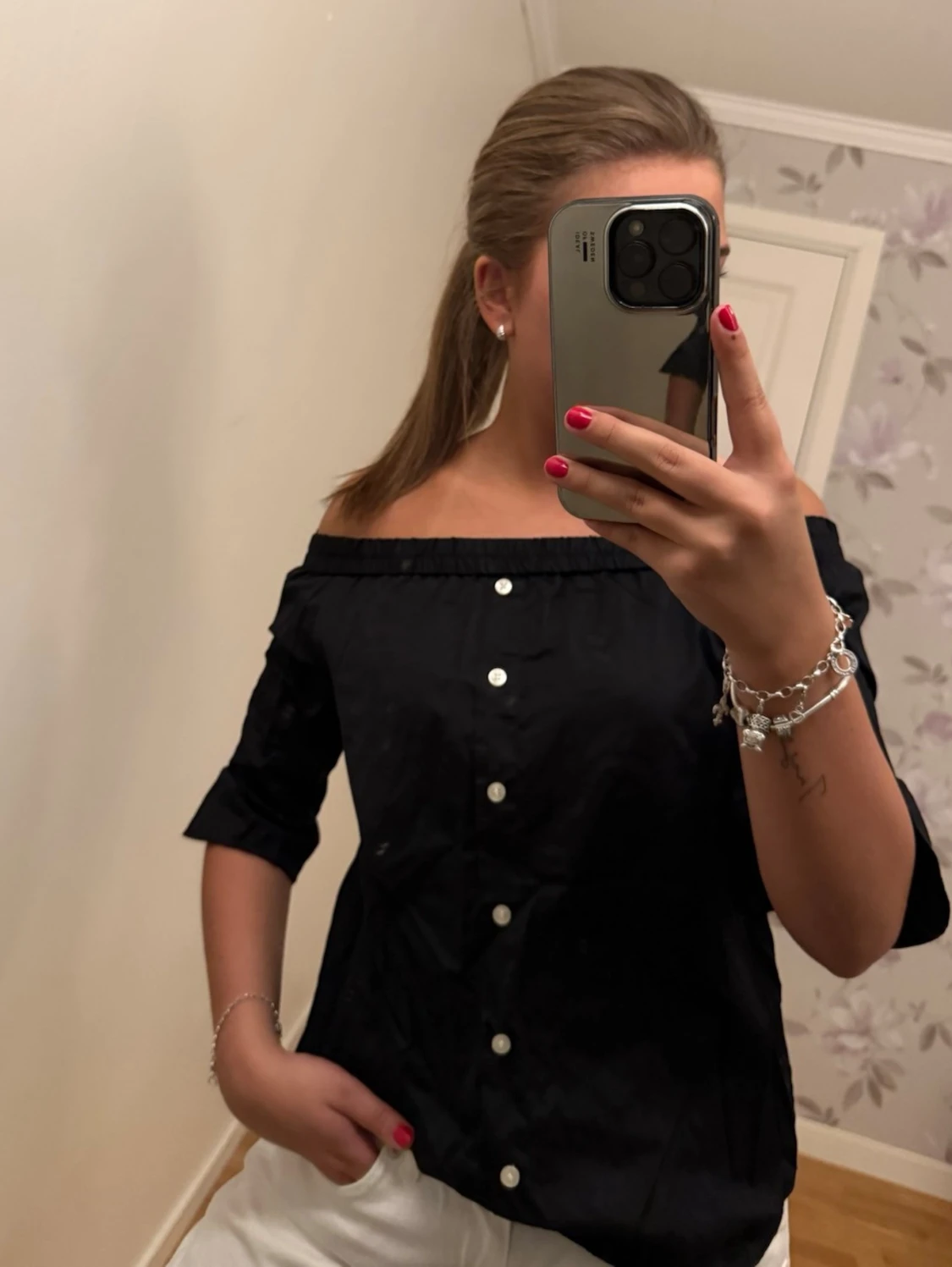 Blus - 1