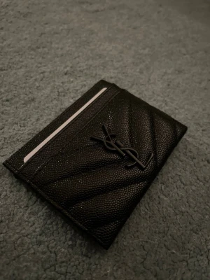Ysl cardholder - Knappt använd, passar bra i fickor