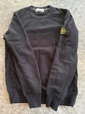 Stone Island Tröja - Storlek M