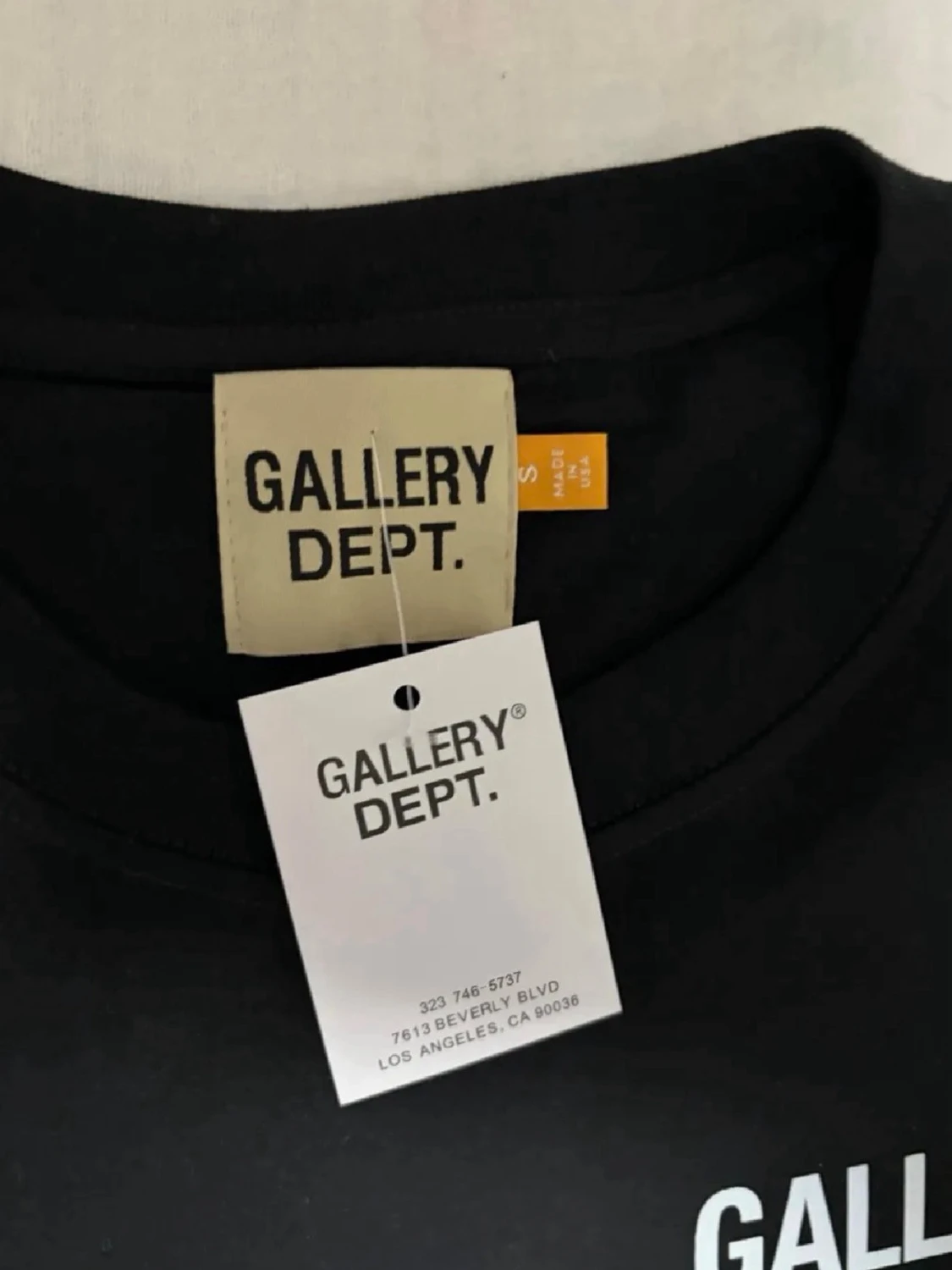 Svart t-shirt från Gallery Dept. - 1
