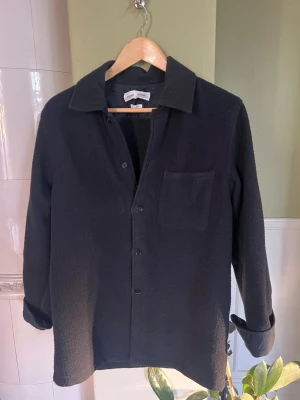 Samsøe Overshirt - Samsøe overshirt i storlek S 