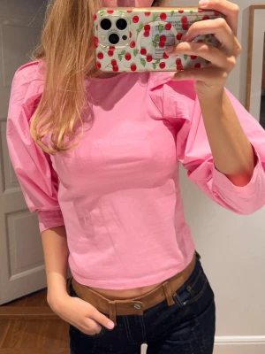 Blus - Säljer denna så fina blus☀️💖🤩