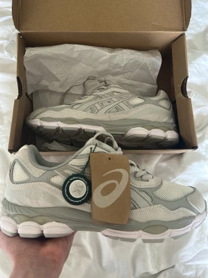 Asics gel nyc grey  - Helt nya med box 