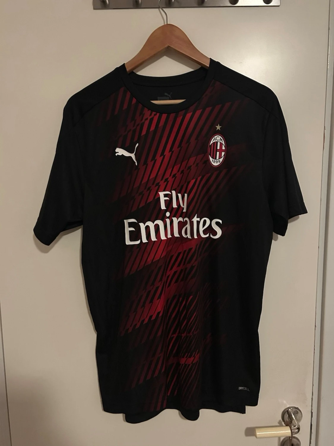 AC Milan matchtröja Puma svart/röd