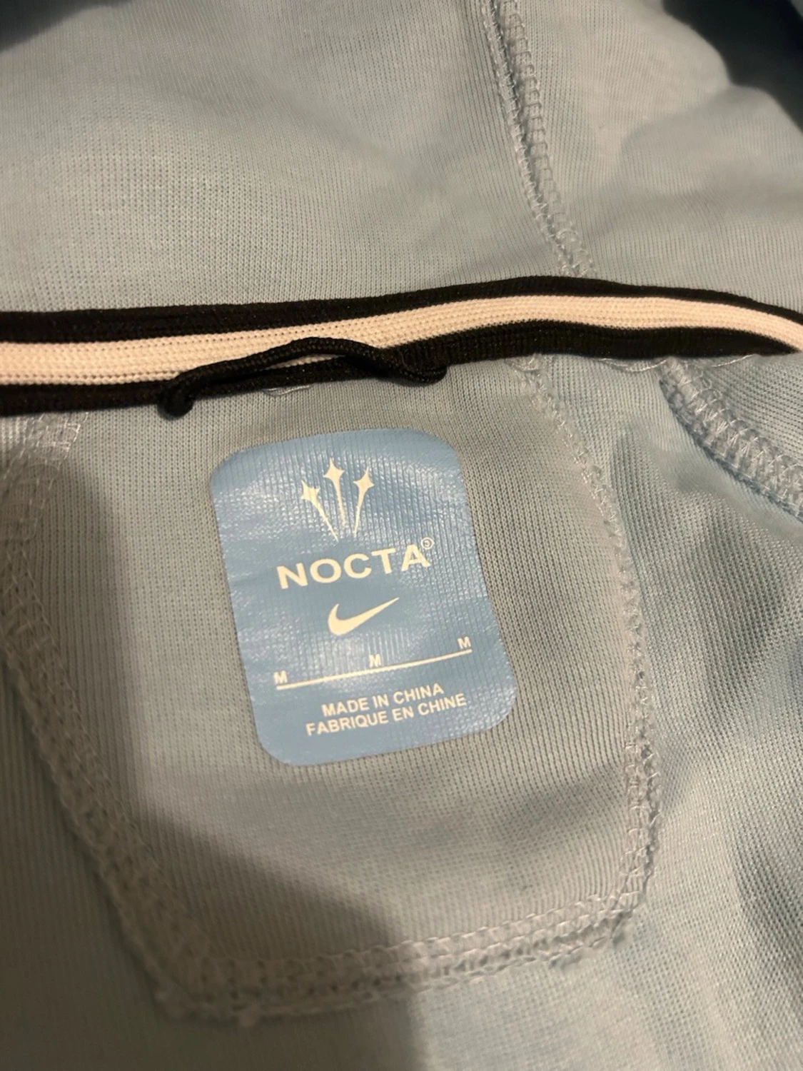Ljusblå Nike NOCTA hoodie - 2
