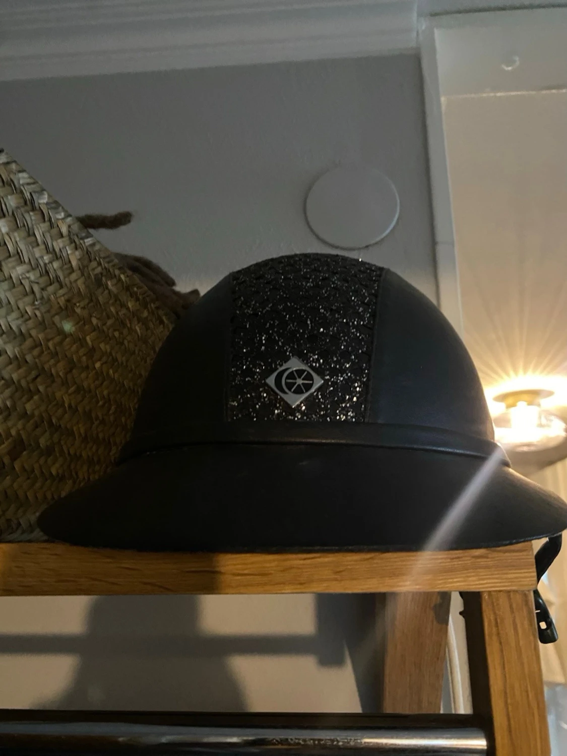 Svart glittrig ridhjälm Charles Owen - 5