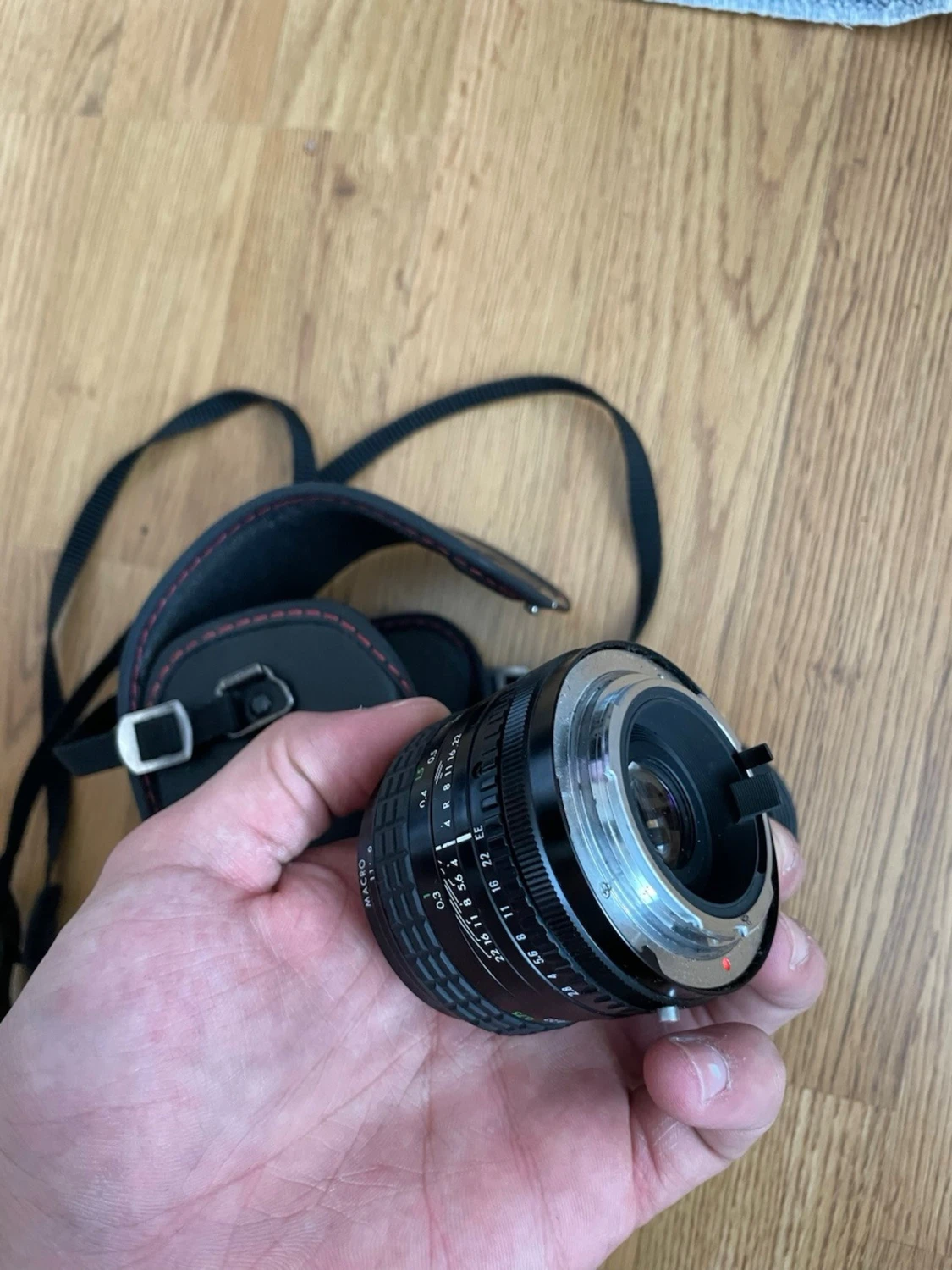 SIGMA vidvinkelobjektiv med väska - 1