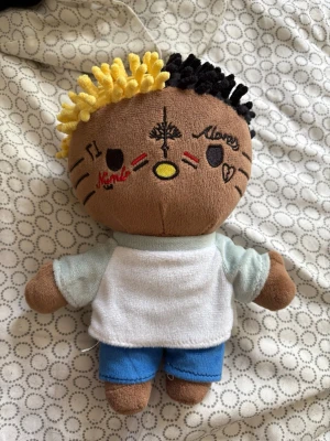Xxxtentacion plushie - Har inte andvänt produkten har bara hafft den förvarad den är hel och inga defekter på produkten