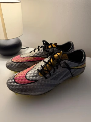 Nike Hypervenom - Nike Hypervenom Phantom FG ”Liquid Diamond”. Bra skick och väldigt sällsynta.