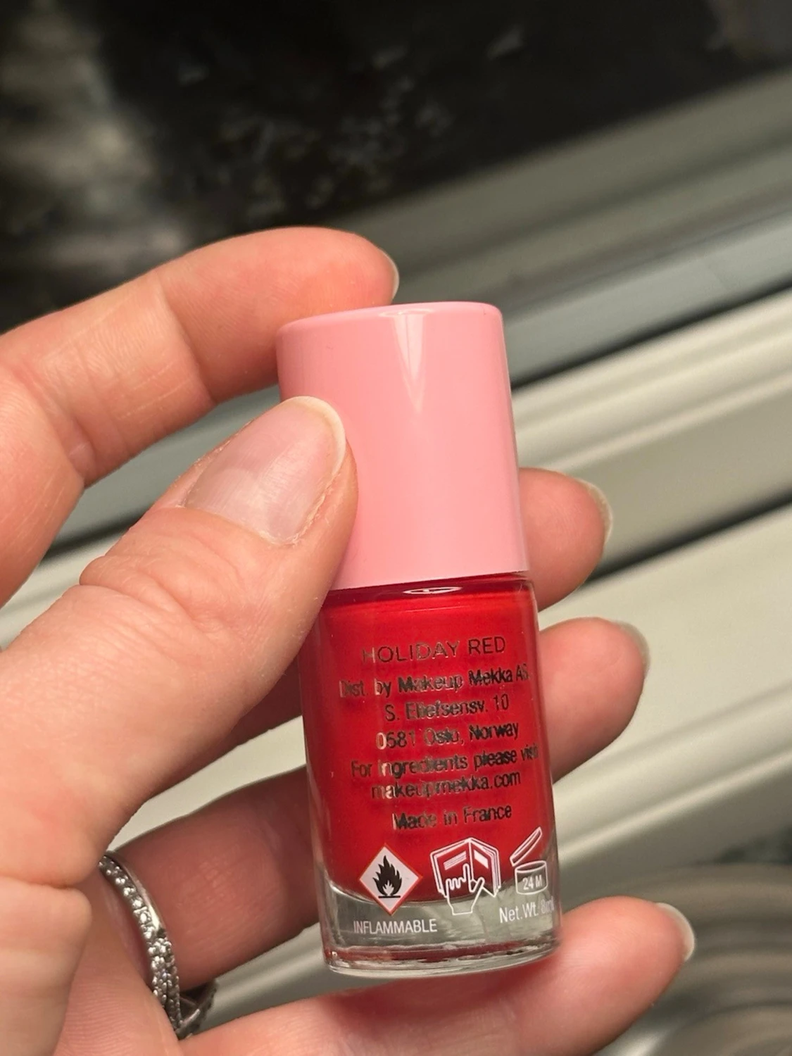 Rött nagellack Makeup Mekka - 1
