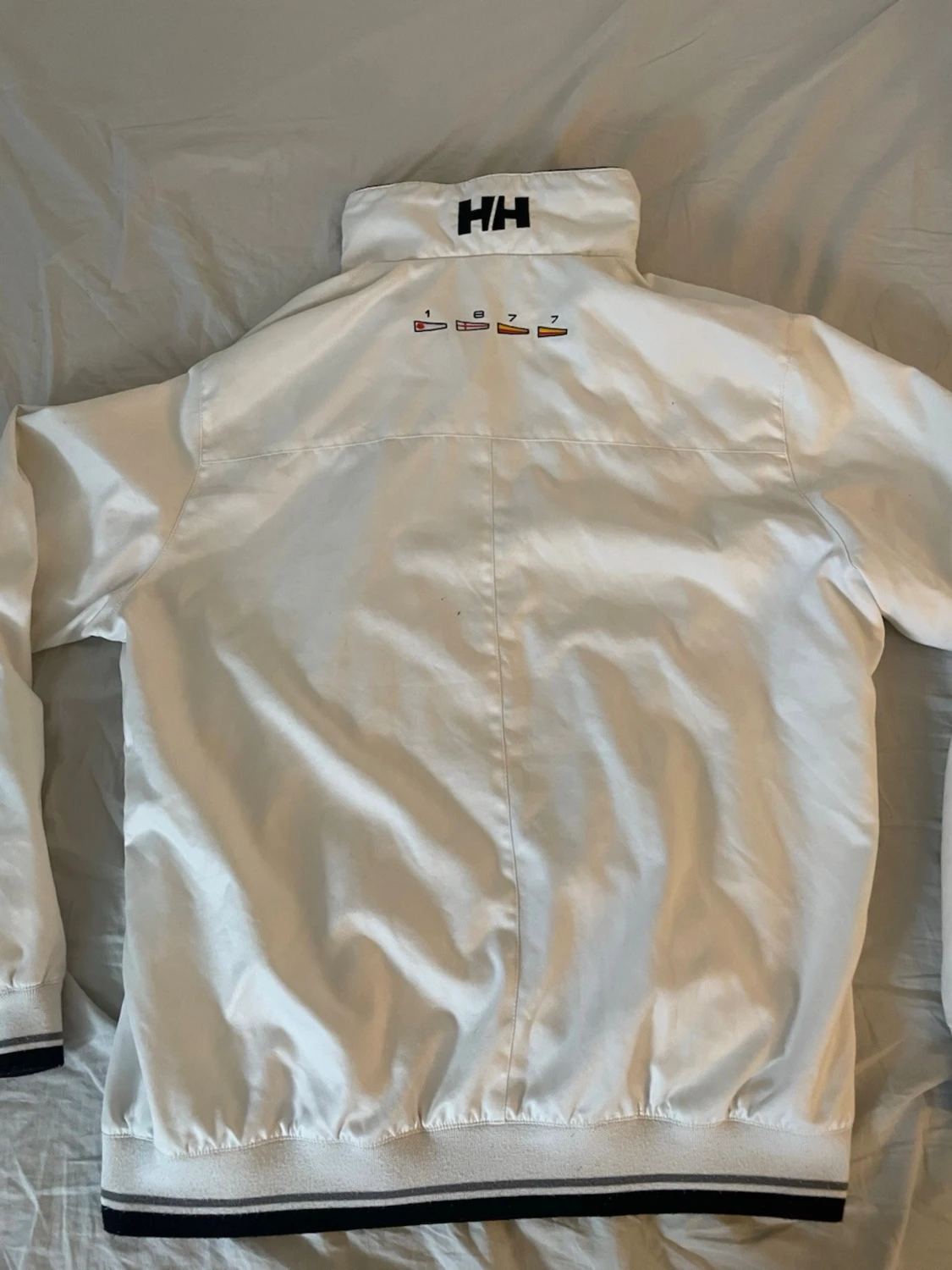 Vit vindjacka från Helly Hansen - 2