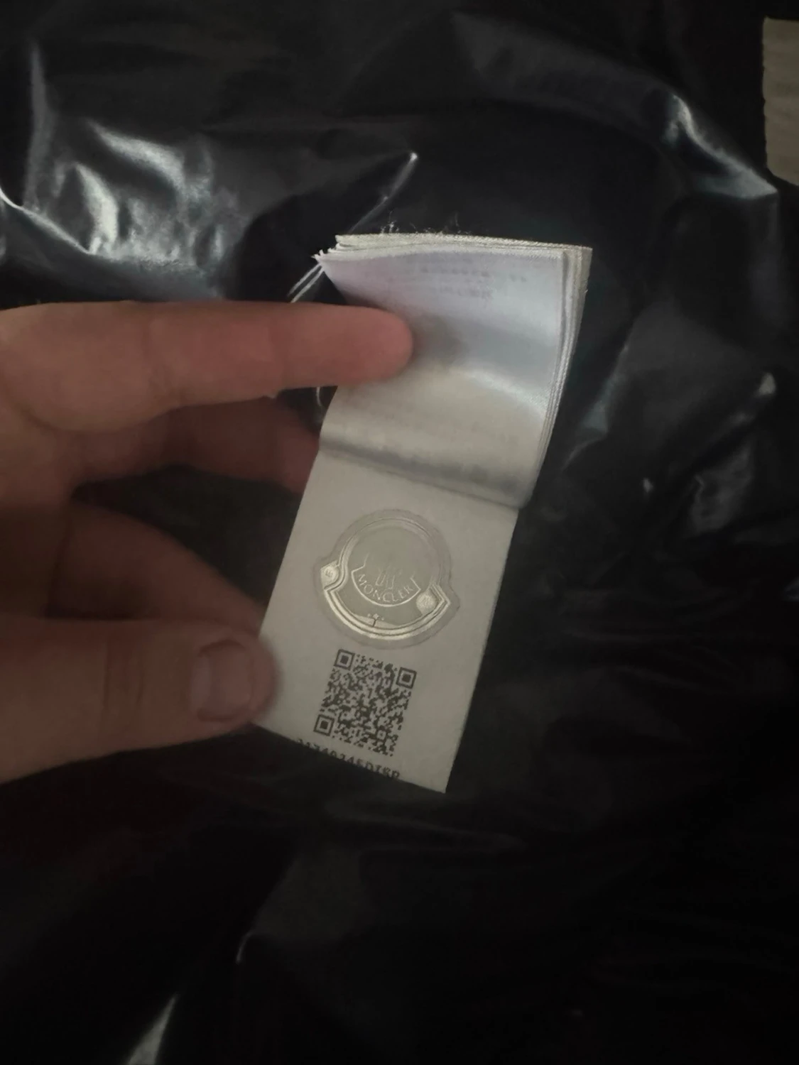 Moncler gui  - 1