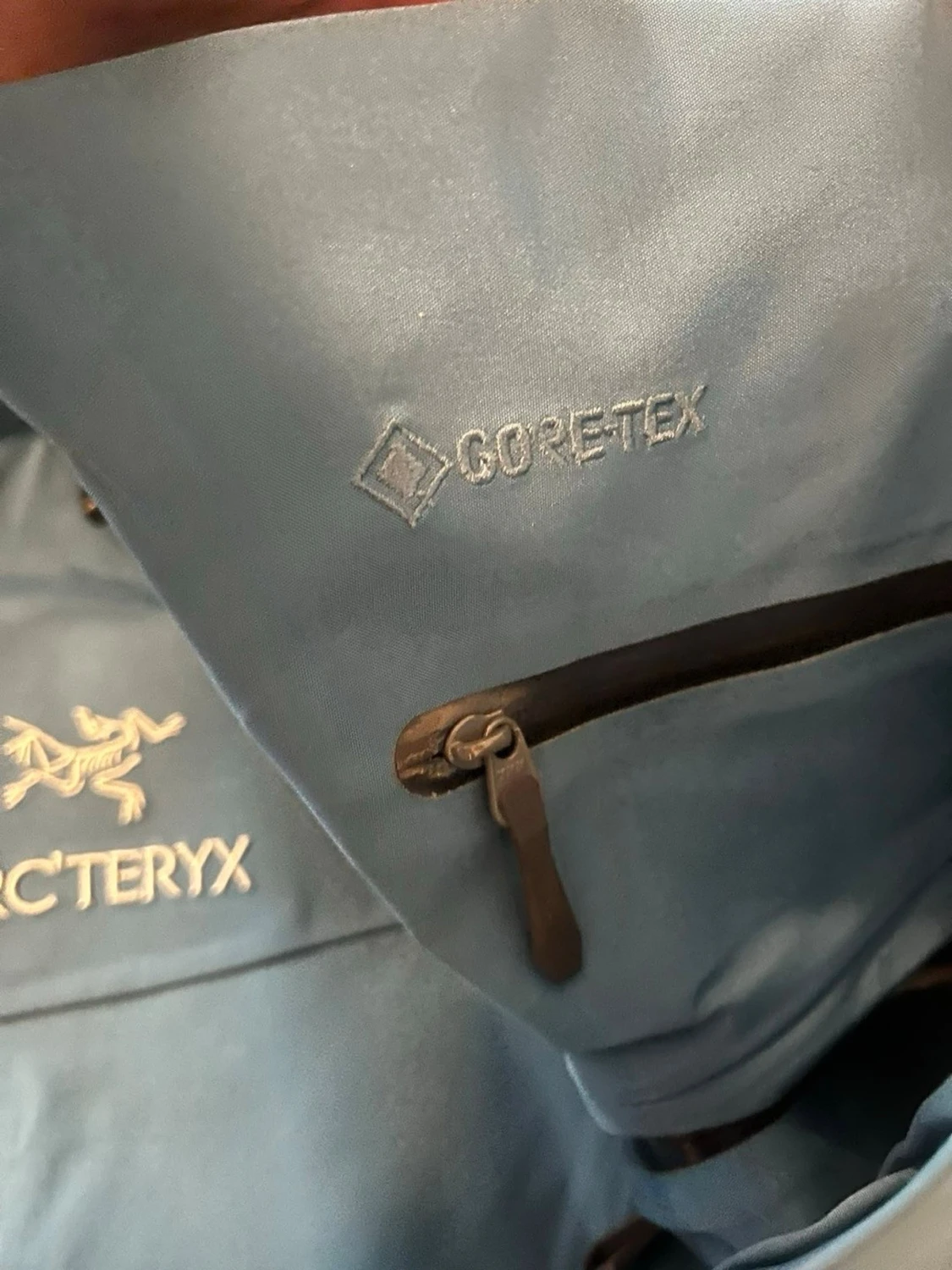 Blå vindjacka från Arc'teryx - 2