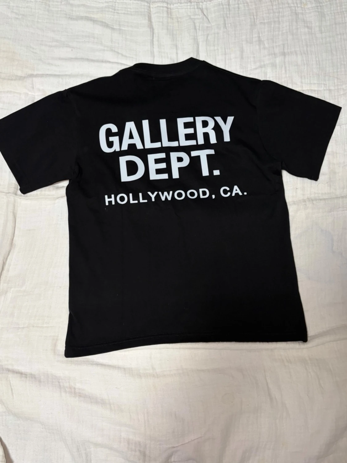 Svart t-shirt från Gallery Dept. - 2