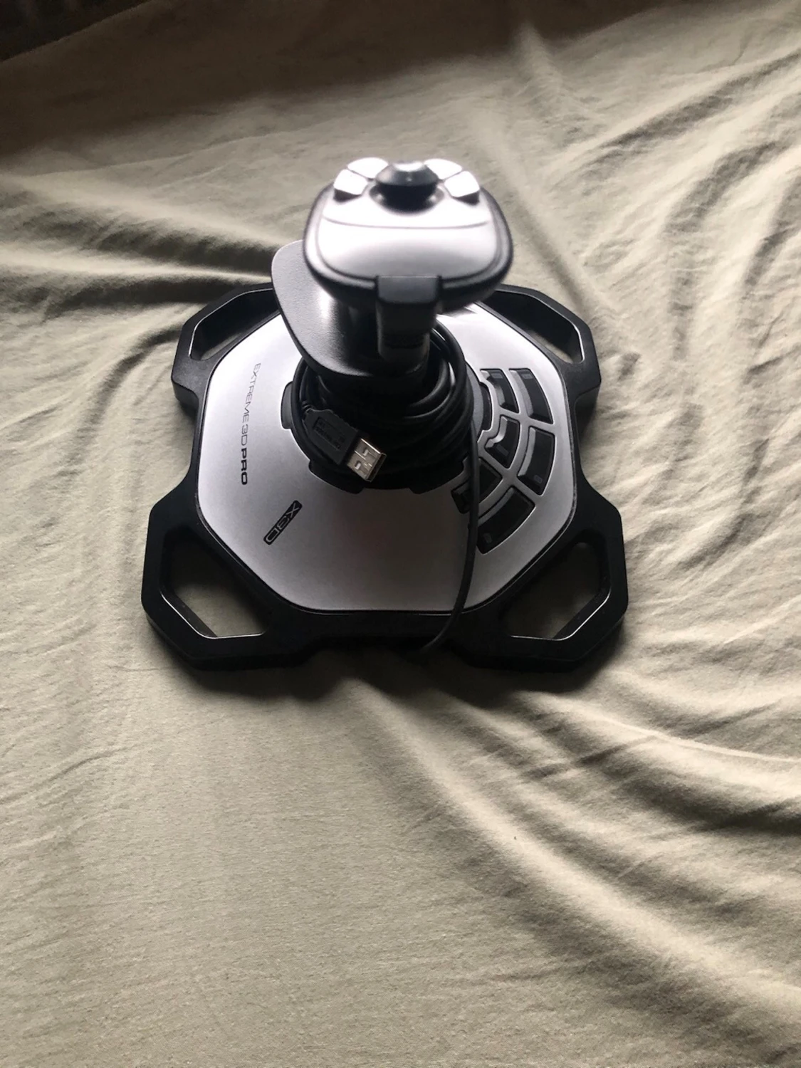 Logitech joystick - 1
