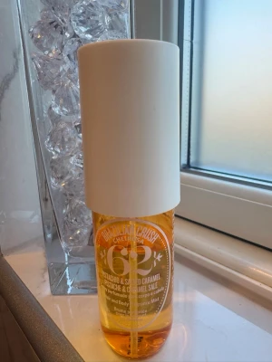 Brazilian Crush Cheirosa 62 mist - Fräsch body mist från Sol de Janeiro i doften Brazilian Crush Cheirosa 62🤍100 ml, men mer än hälften kvar !