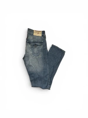 True Religion jeans - Knappt använda! Nytt Skick! Modell Relaxed Slim. W30