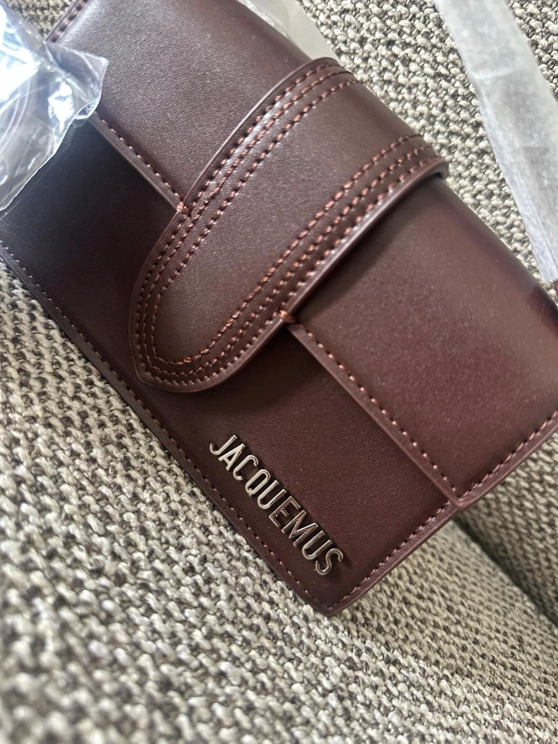 Mörkbrun Jacquemus handväska - 1
