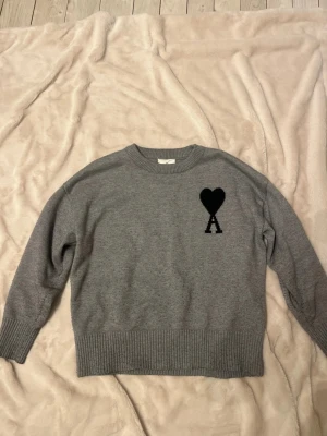 Ami tröja - Du kommer ej få tröjan bara ett papper