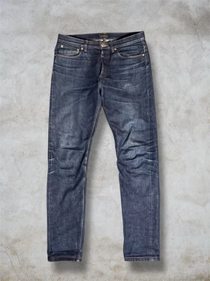 A.P.C SELVAGE JEANS - Otroligt snygga selvage jeans fårn A.P.C | Strl: 30 | Hör av dig vid intresse eller om du undrar någonting! 