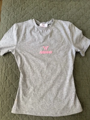 Felicious topp - Felicious topp . Används ett par gånger. Storlek S