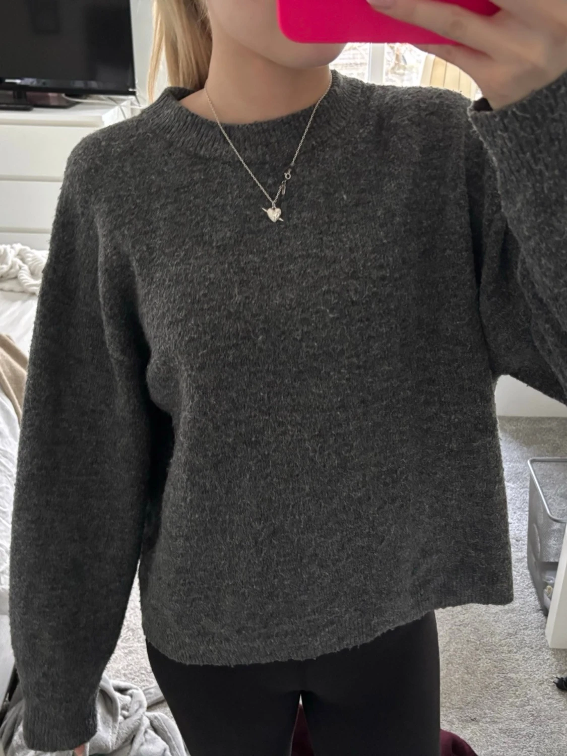 Mörkgrå stickad tröja från H&M
