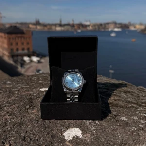 SEIKO MOD - Ice Blue Roman (Datejust) - Självbyggd SEIKO MOD med isblå tavla och romerska siffror.