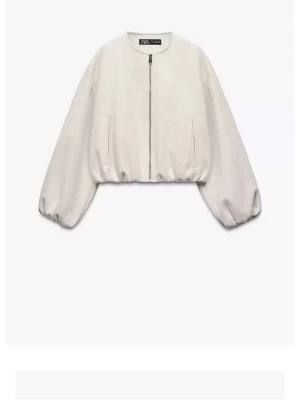 Beige cropped cardiganjacka från Zara - Trendig beige cardiganjacka från Zara, ny med prislapp 