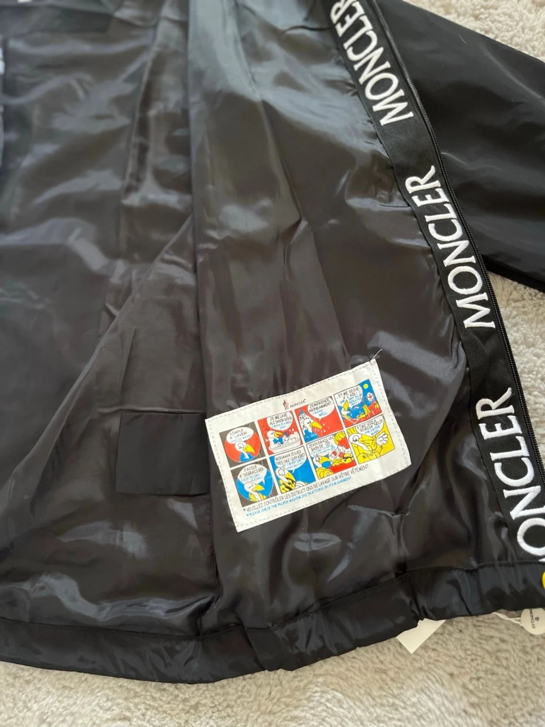 Moncler vindjacka  - 1