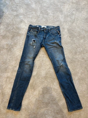 Replay anbass  - Replay jeans, slim fit, 31/34 kan passa 32 i midjan också