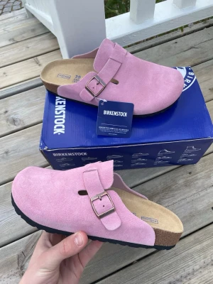 Birkenstock Boston’s Dam  - Jättefina och sällsynta Birkenstock Boston’s i storlek 39 och skicket är som nytt, lappen & lådan medföljer ☑️ | Tveka inte o skriva vid fråga eller annat 🙌
