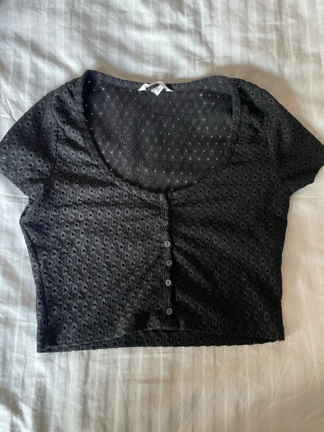 Svart croppad topp från H&M - 1