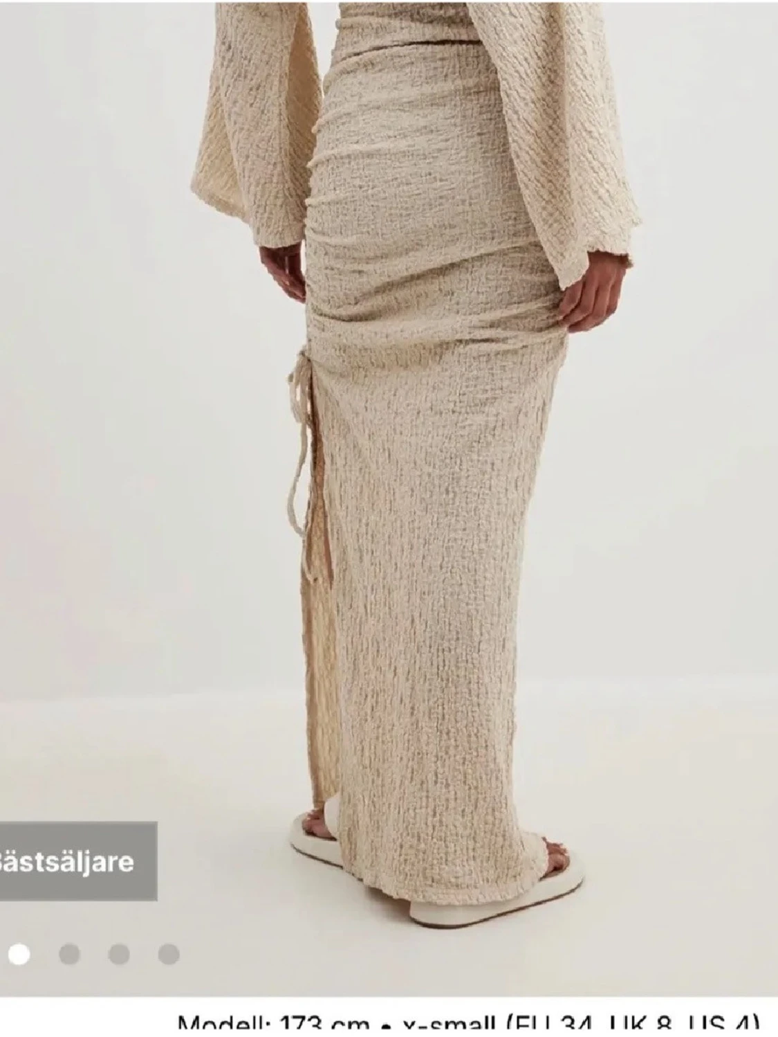 Beige långklänning med vida ärmar - 2