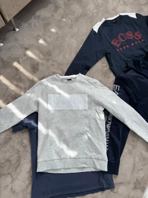 Boss Sweatshirt Grey - Snygg grå sweatshirt från Hugo Boss. 