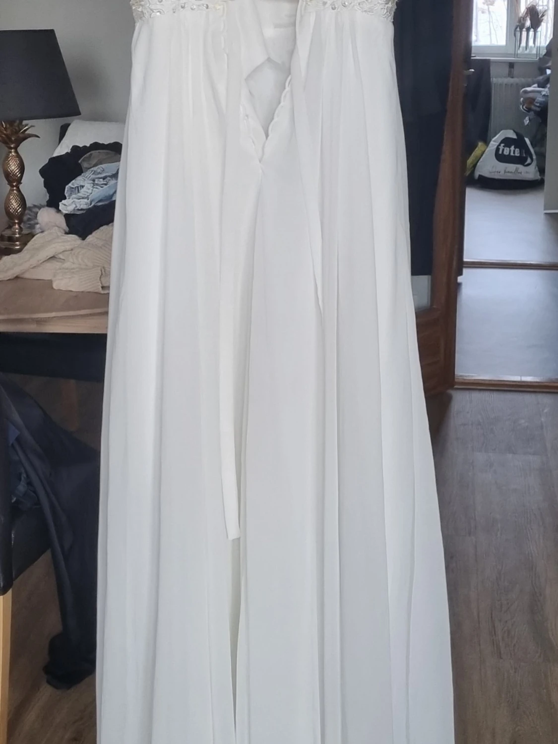 Vit bröllopsklänning - 1