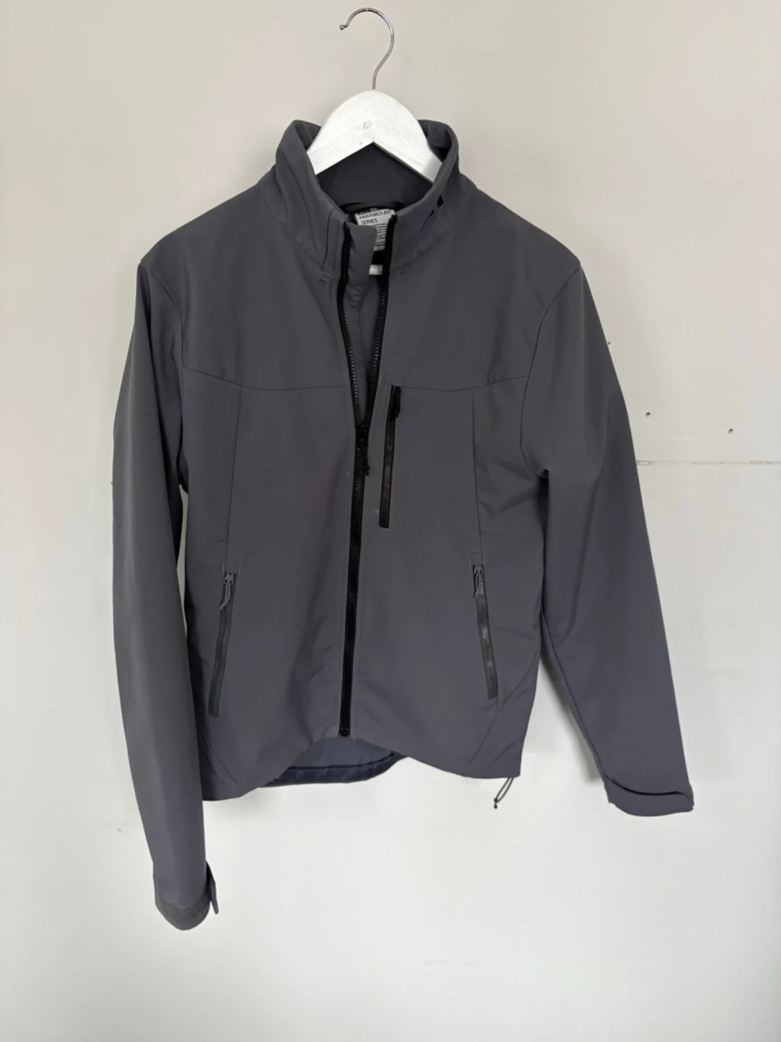 Grå vindjacka från Helly Hansen - 2