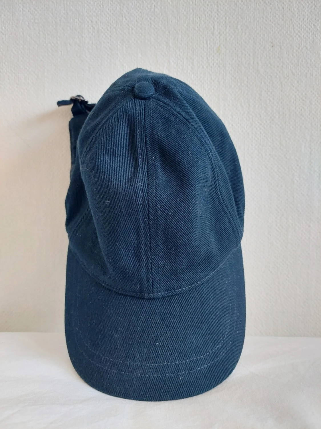 Mörkblå keps