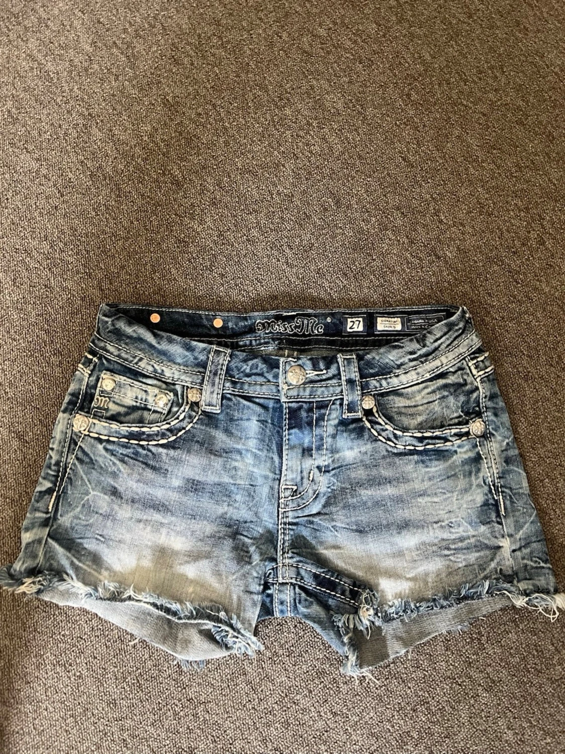 Blå jeansshorts från Miss Me - 2