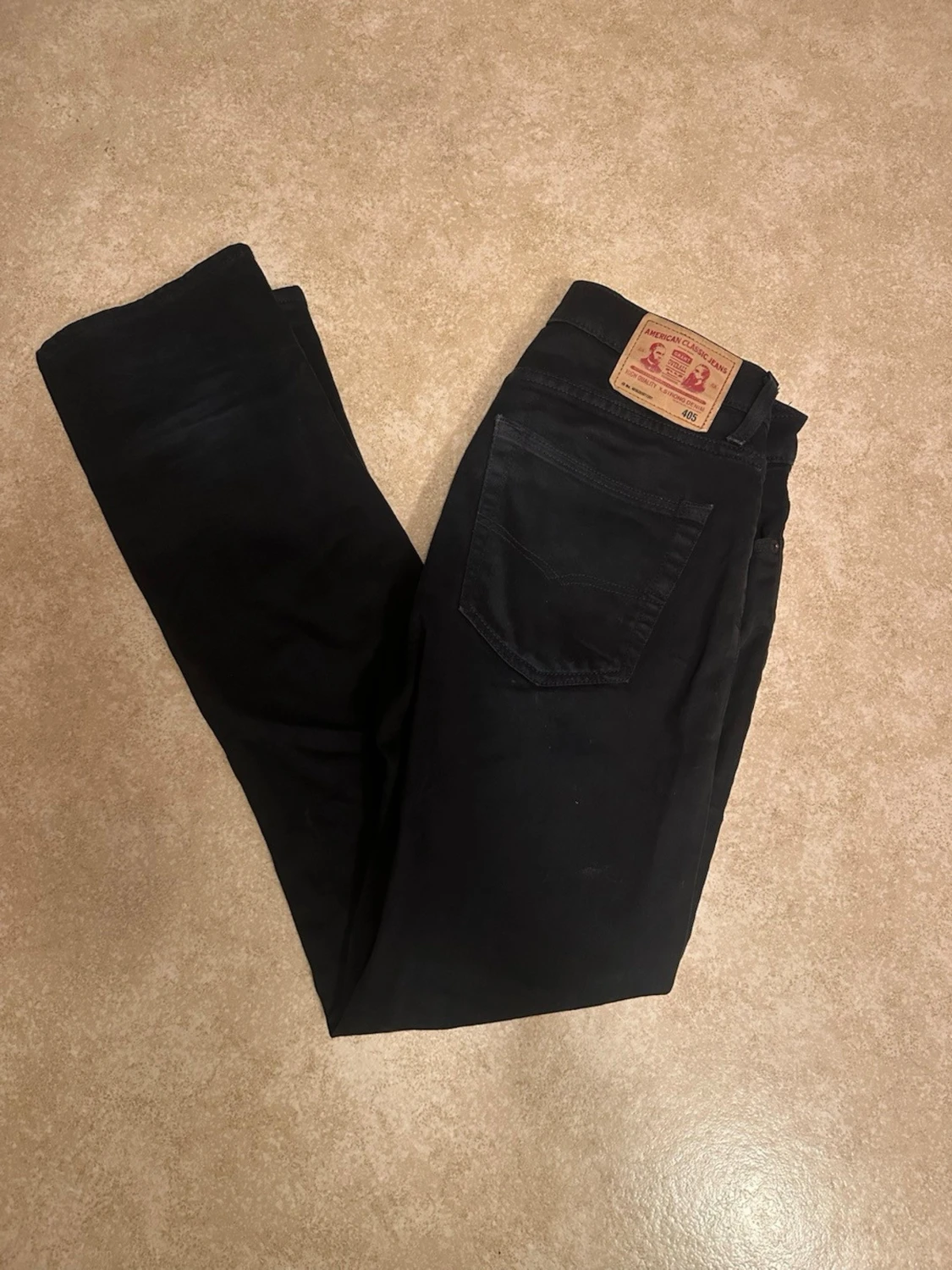 Svarta jeans