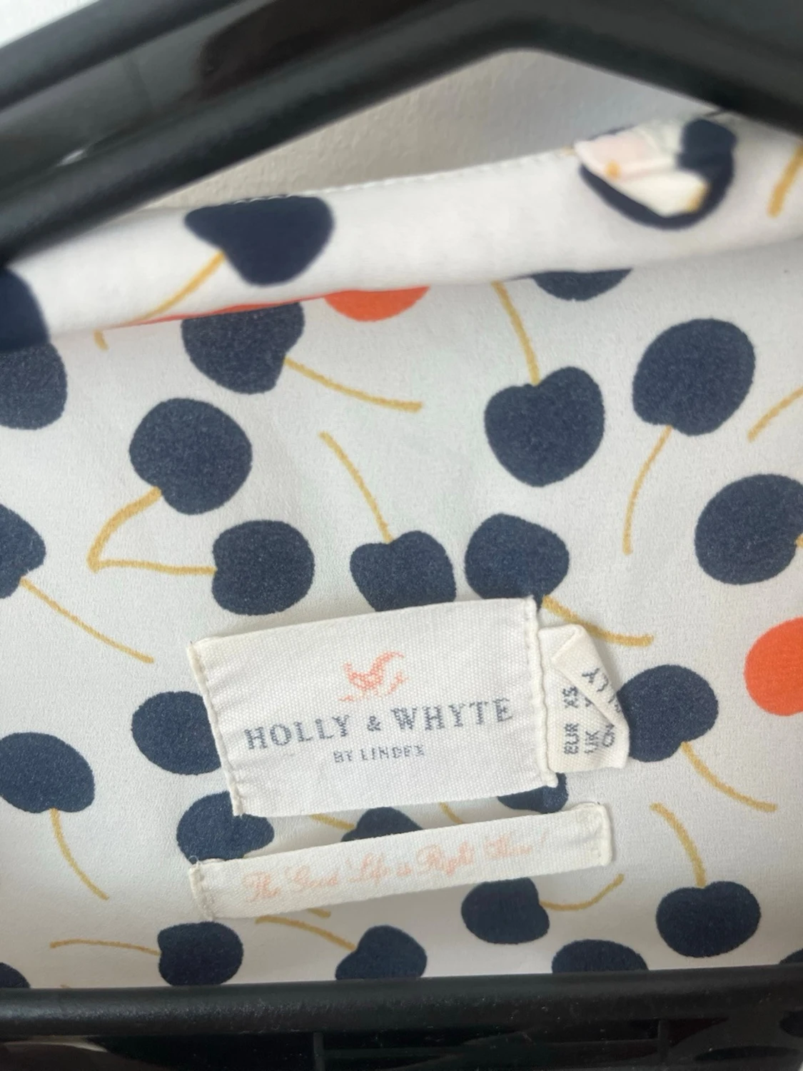 Prickig topp från Lindex  (Holly & Whyte) - 1