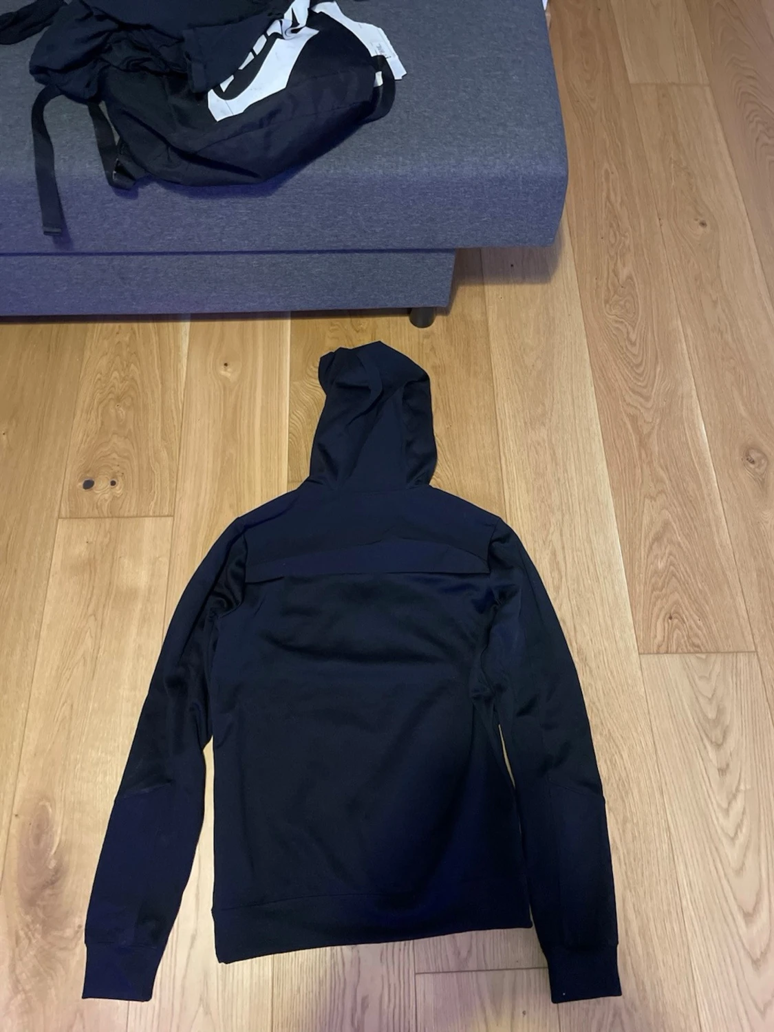 Svart Nike Air Max hoodie med huva - 1
