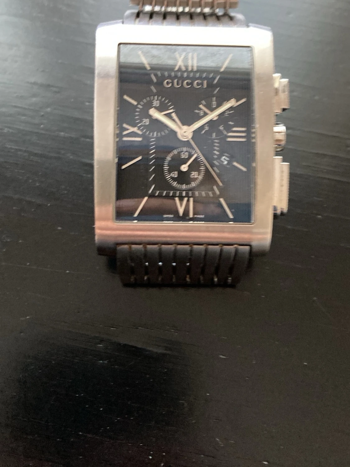 Gucci silverfärgad rektangulär klocka - 1