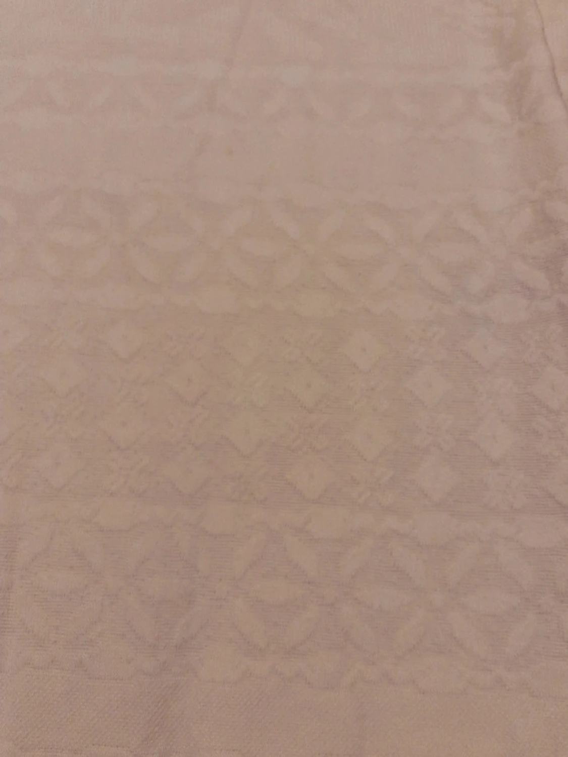 Vit kortärmad klänning med mönster - 1