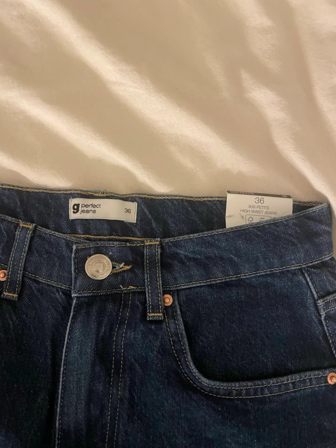 Mörkblå raka jeans från Weekday - 3