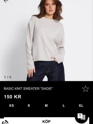 stickade tröjor - 1. den första tröjan är beigare i verkligheten än på bilden, jättefint skick och använd fåtal gånger 2. den andra tröjan är lite stor i storleken men är jättefin ändå, bra skick den med 3. tredje tröjan är också mer beige i verkligheten och jättebra skick 4. sista tröjan hittar jag inte på hemsidan med den är i samma modell som på bilden bara ätt den är vinröd. vissa att pärlorna sitter lite löst men det märks inte av. Alla tillsammans hade kostat 600kr men säljer för 400kr. alla är i bra skick.