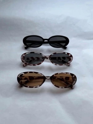 Solglasögon 3 Pack - Helt nya och oanvända. Alla 3 st medföljer