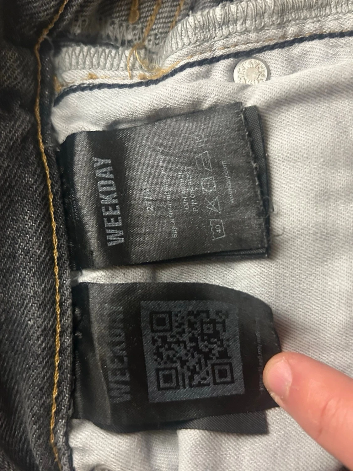 Weekday Space Relaxed Straight Jeans - 2