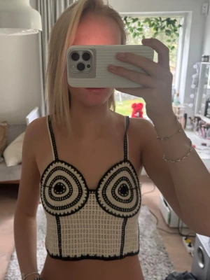 Zara topp - Fin topp från Zara, S men passar nog också M